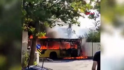 Park halindeki İETT aracı alev aldı!