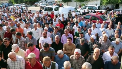 Denizli'de kaza sonucu hayatını kaybeden aile toprağa verildi