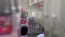 Avcılar'da metruk binada yangın: 3 ölü