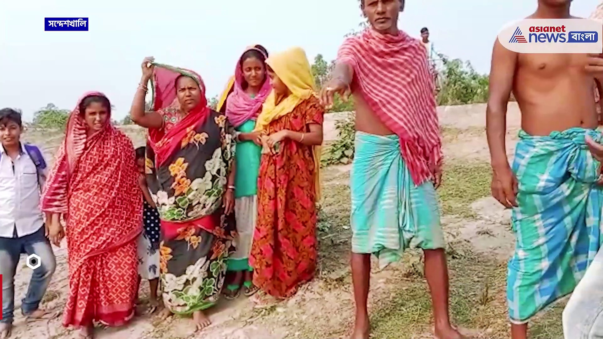 ভরা কোটালে বাঁধে ভয়ঙ্কর ফাটল! নদীর গ্রাসে গোটা রাস্তা, সন্দেশখালির ঘটনা