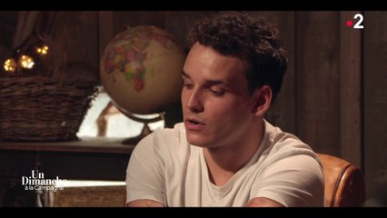 FEMME ACTUELLE - Théo Curin : il revient sur la maladie qui a fait basculé sa vie