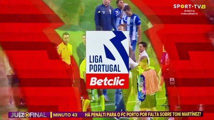 Luis Gonçalves expulso