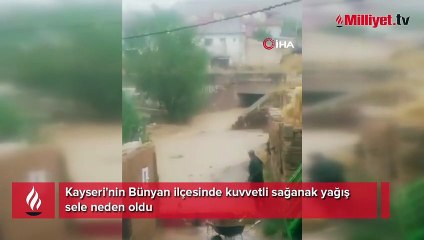 Kayseri'de sel suları kamyonu böyle sürükledi
