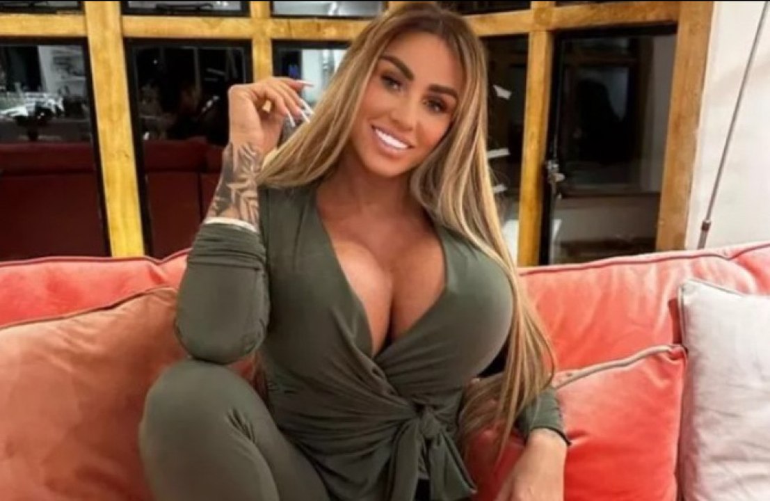 La madre de Katie Price casi muere camino al hospital cuando el grupo 'Just Stop Oil' bloqueó la autopista