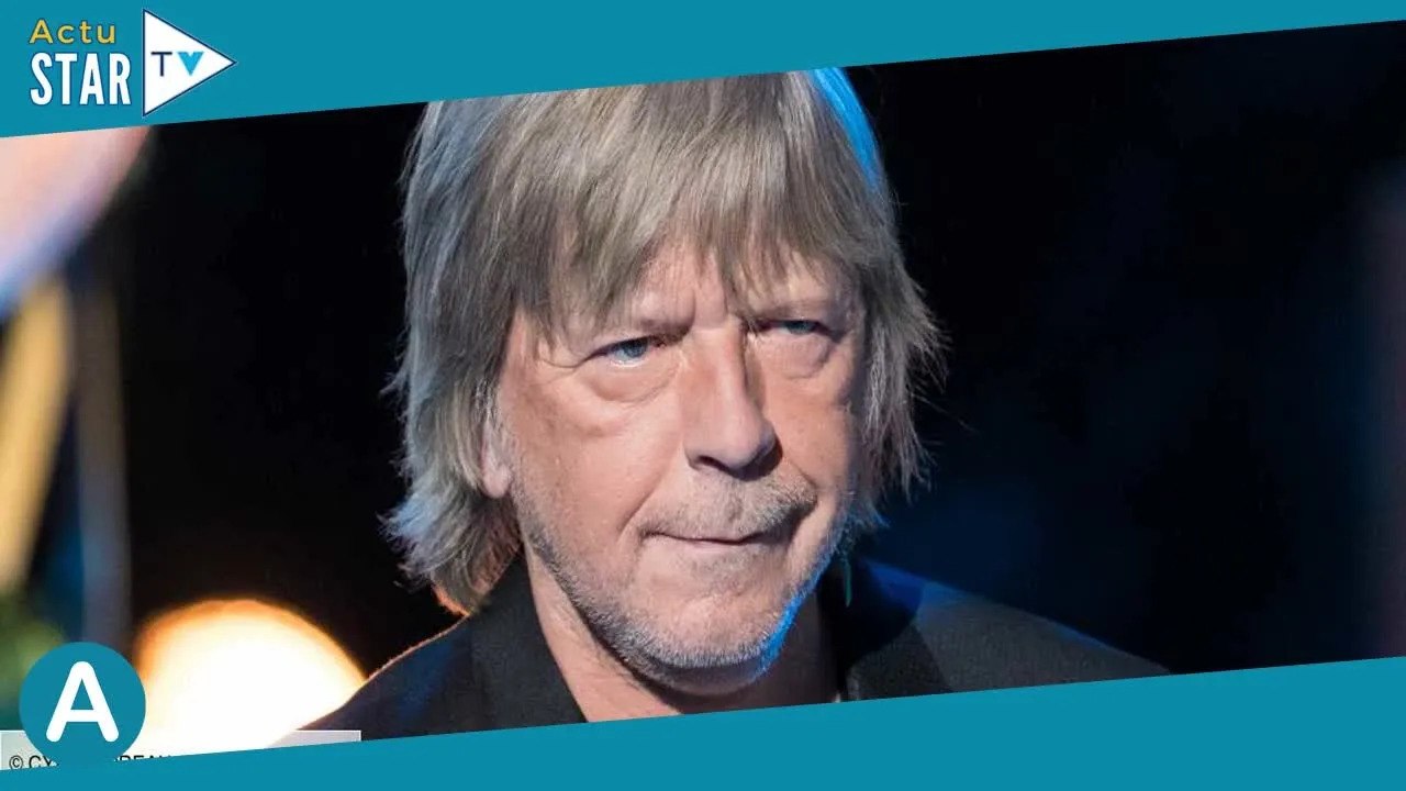 Renaud  rare apparition du chanteur au mariage de son ami Hugues Aufray