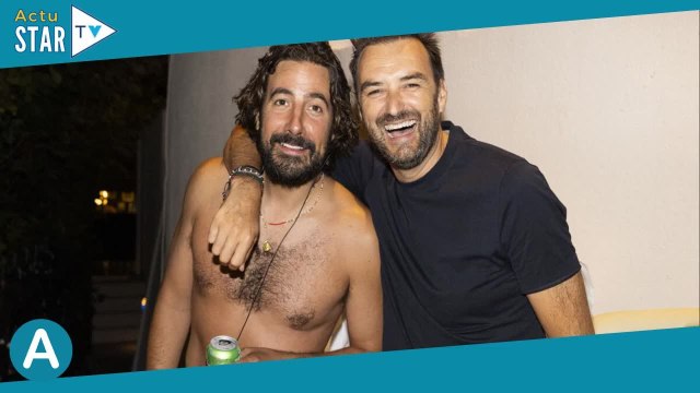 PHOTOS Cyril Lignac bras dessus, bras dessous avec un célèbre humoriste torse nu, Sophie Tapie solai