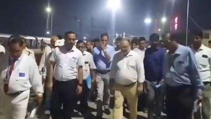 मधुबनी: डीआरएम ने किया जयनगर स्टेशन का निरीक्षण, दिए कई जरूरी निर्देश