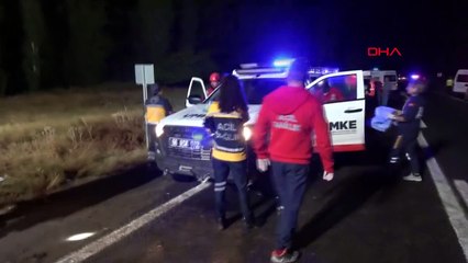 La route a été divisée à la suite des inondations à Aksaray ! 1 personne a perdu la vie, une équipe de 150 personnes mobilisée pour le bébé disparu