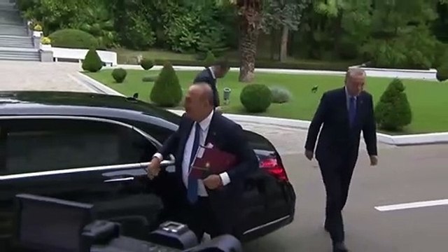 La Russie a frappé l'un des plus grands ports d'exportation de céréales d'Ukraine avant la visite d'Erdogan