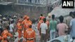 बाराबंकी में 4 मंजिला बिल्डिंग गिरी, 2 की मौत, 14 घायल
