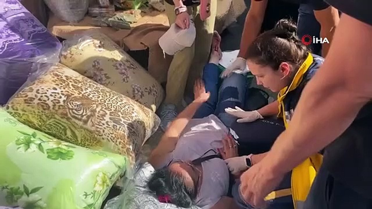 La roue de la voiture est passée sur les pieds de la femme à Tekirdağ Çorlu