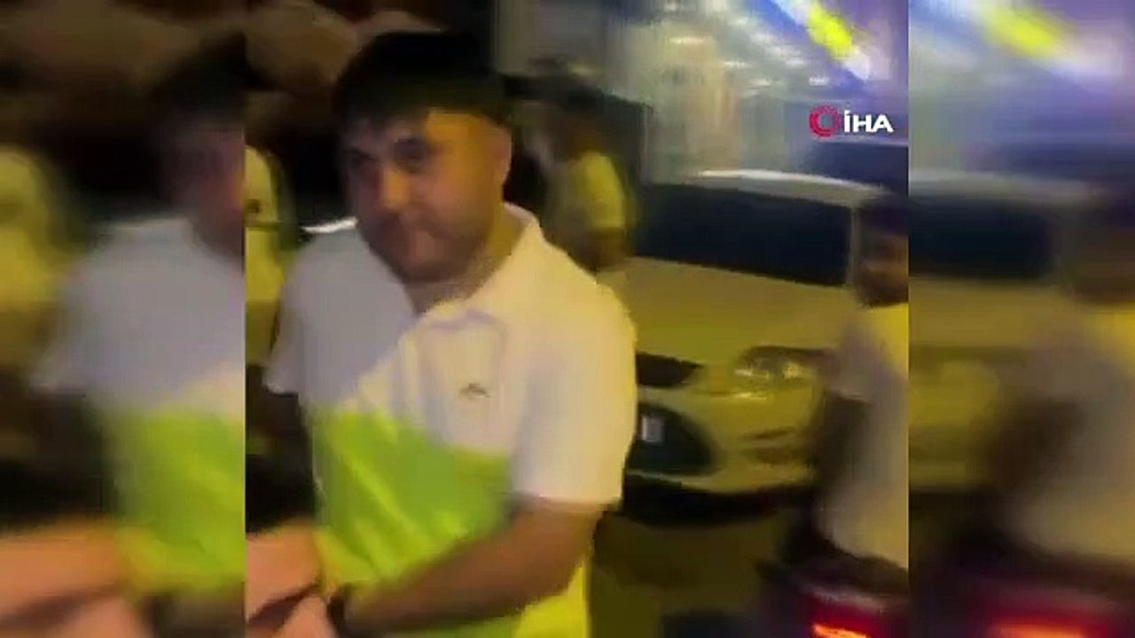 Les personnes qui ont arrêté la circulation lors du divertissement des soldats à Esenyurt ont tiré en l'air avec des pistolets