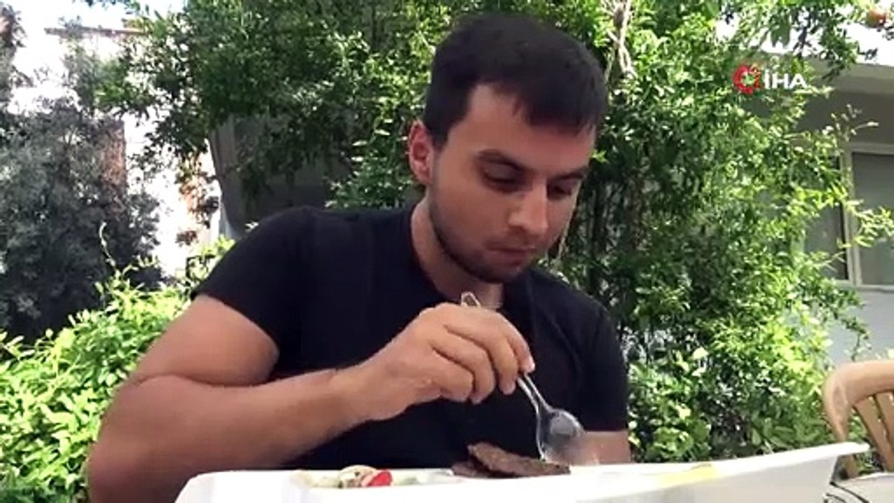 BEDAVA YEMEK İÇİN 'MEVLÜT BULMA' GRUBU KURDULAR