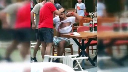 Kuşadası'nda trafiğe kapalı alanda kavga: 2 yaralı, 1 gözaltı