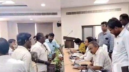 వనపర్తి: ప్రజా సమస్యలను పరిష్కరించడంలో కీలక పాత్ర వహించాలి