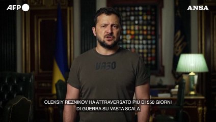 Zelensky: "Ho deciso di sostituire il ministro della Difesa"