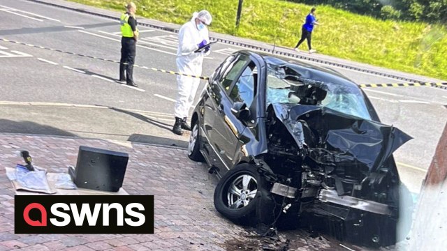 Cops seal off multiple roads in Coventry after car hit pedestrians and smashed into house