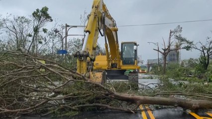 Tifón 'Haikui' toca tierra en Taiwán y deja hasta el momento 50 heridos y miles de evacuados