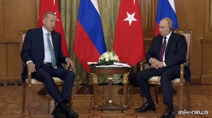 Putin a Erdogan: "Aperti a discussione" su accordo sul grano