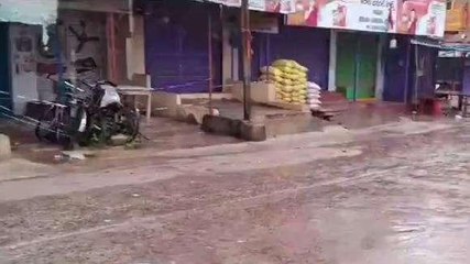 సంగారెడ్డి: భారీ వర్షాల నేపథ్యంలో అప్రమత్తంగా ఉండాలి