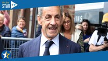 PHOTOS Nicolas Sarkozy  Sa fille Giulia, petite ado stylée aux cheveux longs, le surveille de près