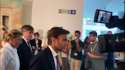 Yolanda Díaz visita al prófugo Puigdemont en Bruselas para negociar la investidura de Pedro Sánchez