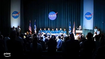 ¡A un Millón de Millas! 🚀 Tráiler en VOSE