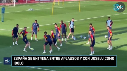 España se entrena entre aplausos y con Joselu como ídolo