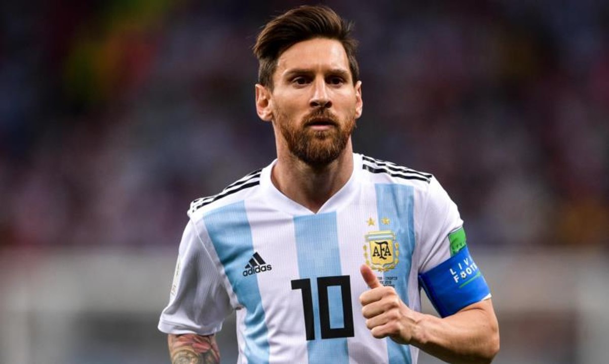 ميسي يقود الأرجنتين في تصفيات مونديال 2026