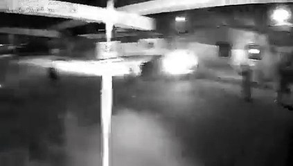 Delincuentes se confunden y huyen con una granada activada dentro su vehículo