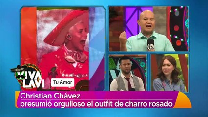 Christian Chávez presumió orgulloso el outfit de charro rosado