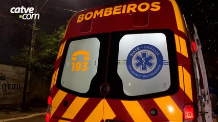 Jovem de 28 anos fica ferido em acidente na avenida Comil Batida envolveu carro e bicicleta