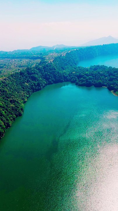 Keindahan Danau Tamblingan dan Danau Buyan, Buleleng, Bali