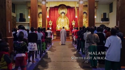 Malawi : Bouddha en Afrique Bande-annonce (EN)