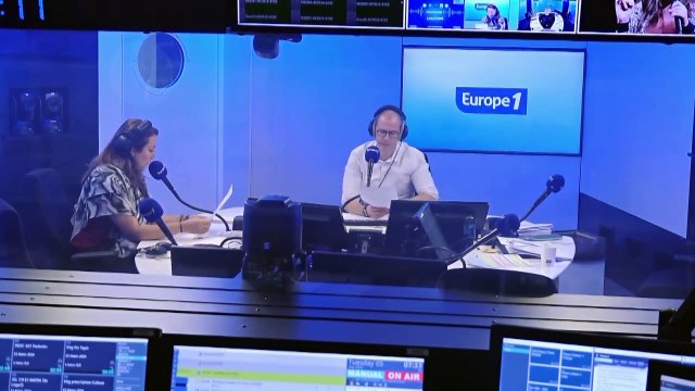 EUROPE 1 ET VOUS - Les élèves divisés sur l'obligation de porter un uniforme en classe