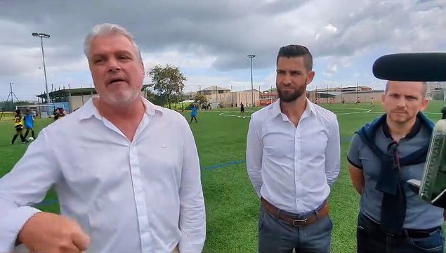 Un stade en pelouse synthétique écologique pour Fayard
