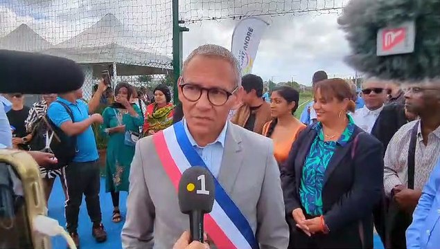 Saint-André : Un stade en pelouse synthétique écologique pour Fayard