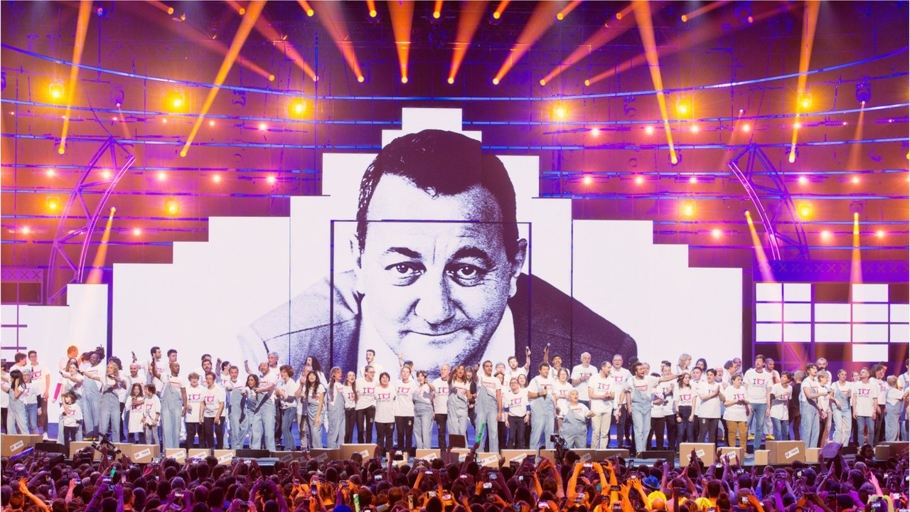 GALA VIDEO - Crise aux Restos du Coeur : la troupe des Enfoirés “réfléchit à une initiative”