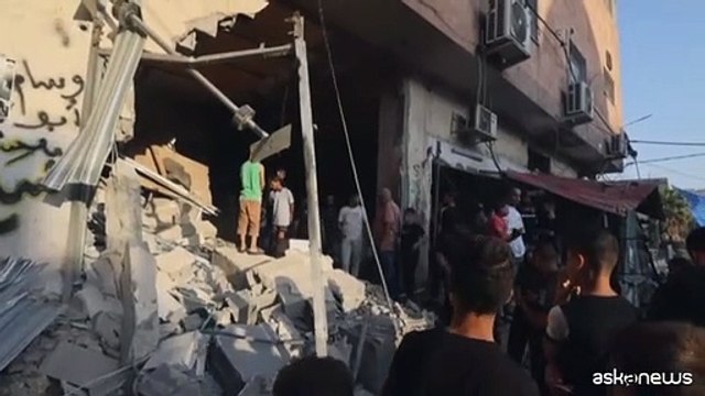 Raid israeliano nel campo di Nur Shams, muore un palestinese