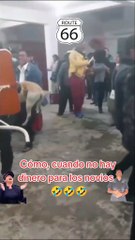 "Se llevan a Firulais": Dos perritos son entregados como regalos en matrimonio en Huancayo