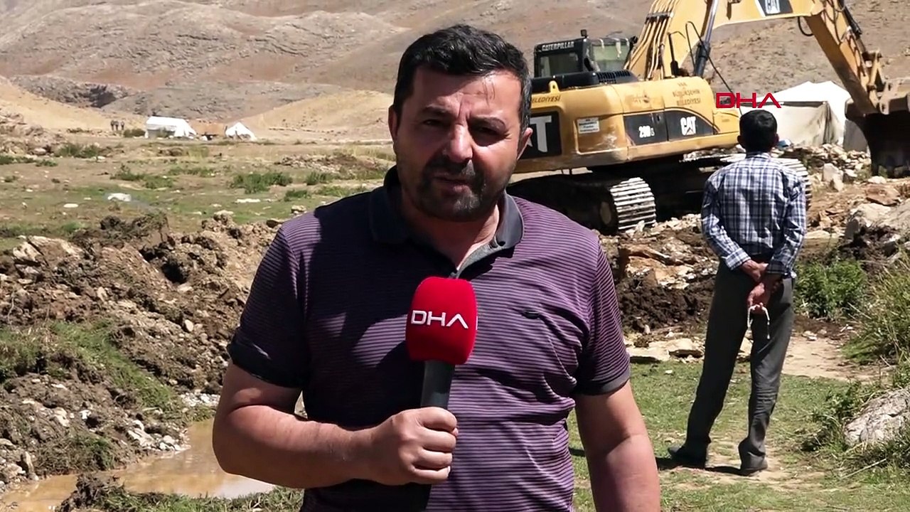 Van'ın Çatak ilçesinde yayla yoluna kavuşma sevinci