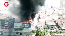 Ataşehir'de 3 binaya sıçrayan yangın havadan görüntülendi