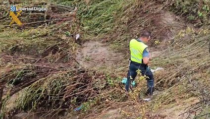 La Guardia Civil continúa la búsqueda de tres personas tras el paso de la DANA