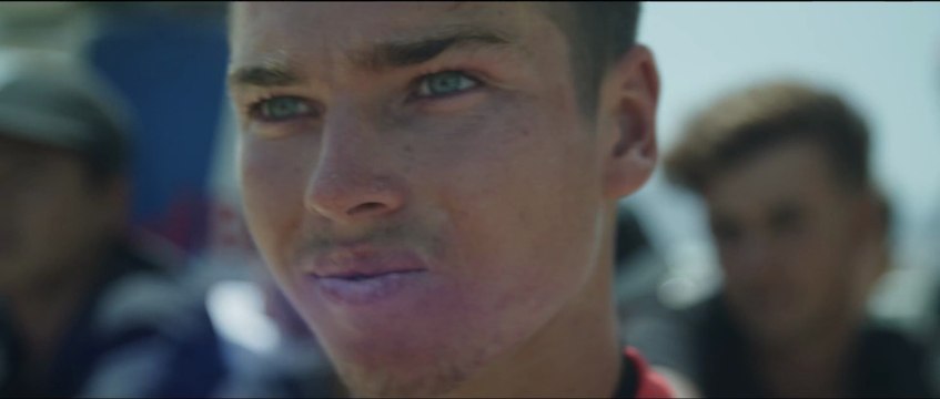 Born to Windsurf: Björn Dunkerbeck - Trailer (Deutsch) HD