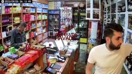 Şişli'de 'sigara zammı' gerginliği! Tekelci müşteriyi 'tükürükle' kovdu!