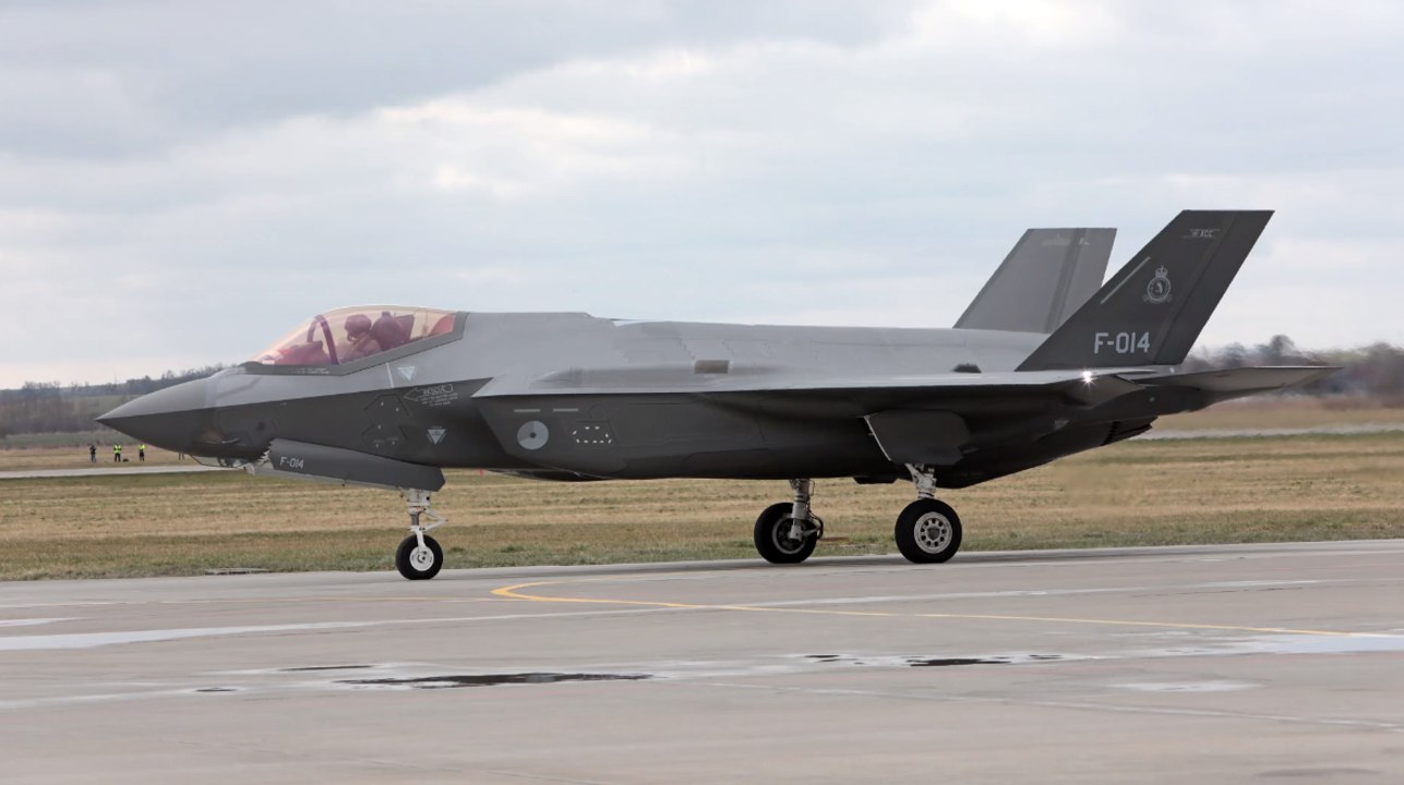 Lufthansa soll wohl Wartung für das Kampfflugzeug F-35 übernehmen