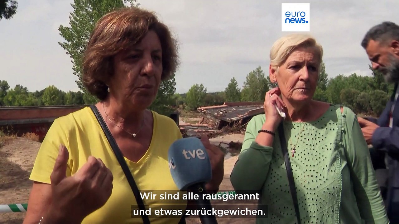 Auto von Flut in Spanien mitgerissen: 10-jähriger Junge rettet sich auf einen Baum