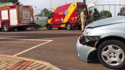 Mulher fica ferida em acidente de trânsito no Centro