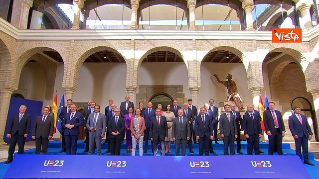 Consiglio Ue informale sull'agricoltura a Cordoba, la foto di gruppo
