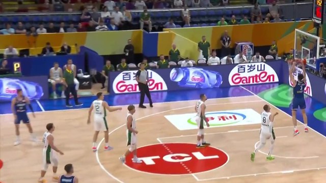 صربيا تصعق ليتوانيا بفوز كبير وتبلغ نصف نهائي كأس العالم لكرة السلة